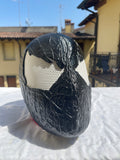 Elmo da cosplay ispirato al costume simbiotico di Spider-Man